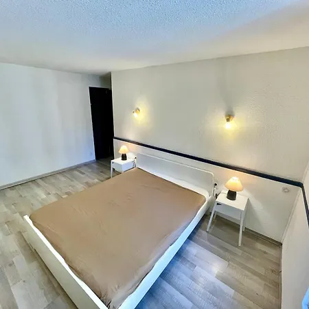 Apartment Parenthese A Deux - T2 Cosy & Calme - Cours Interieure - Patio - Clim - Proche De La Cite Medievale