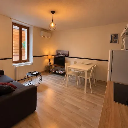 Parenthèse à Deux - T2 Cosy&calme - Patio - Terrasse - Climatisé - Proche De La Cité Médiévale Carcasona