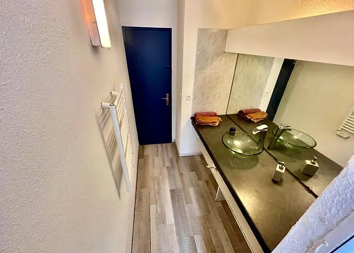 Διαμέρισμα Parenthese A Deux - T2 Cosy & Calme - Patio - Terrasse - Climatise - Proche De La Cite Medievale